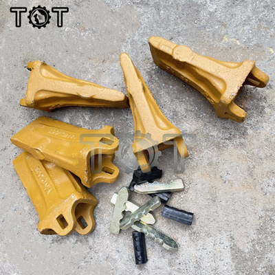 De gele Verticale Spelden van de de Emmertand van Graafwerktuigbucket teeth 18S PC30 YM30 PC40